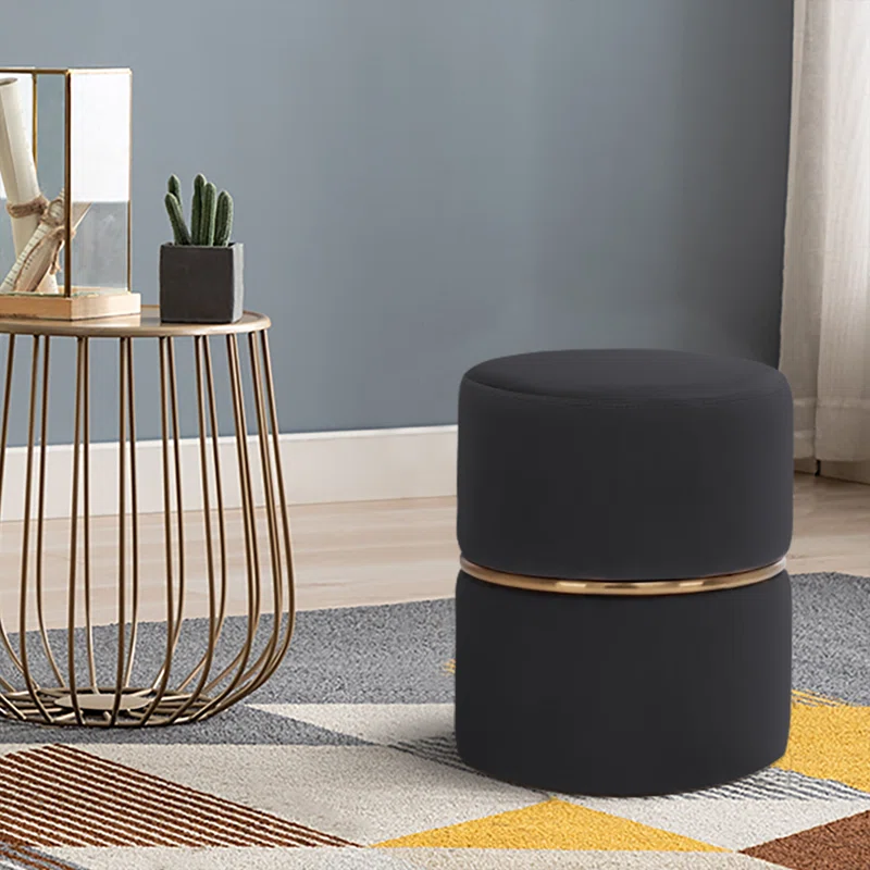 Gracy Ottoman In Black
