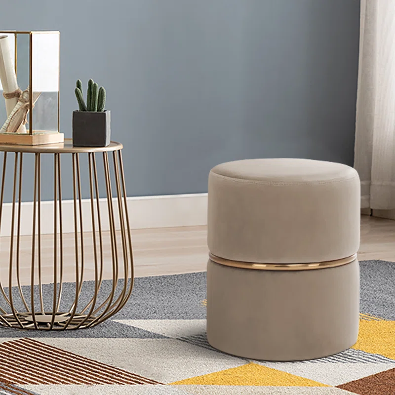 Gracy Ottoman In Beige