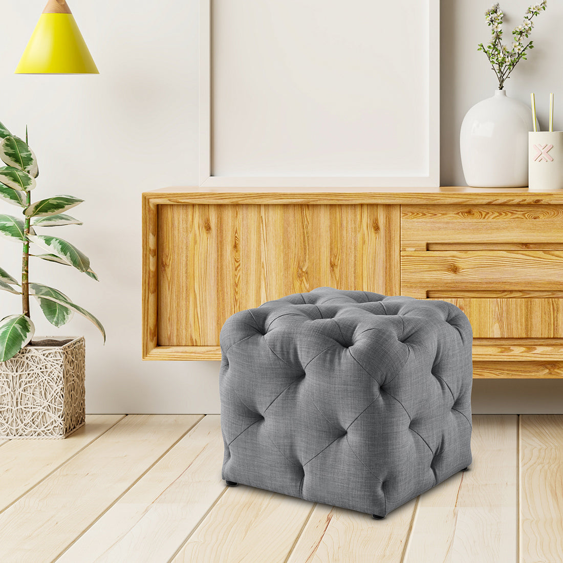 Square Tufted Velvet Ottaman/Poufee In Light Grey