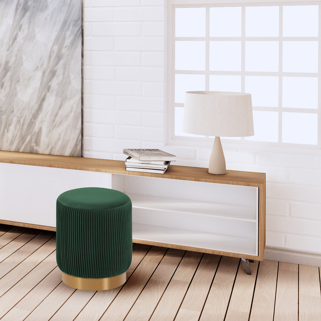 Round Velvet Gold Ottaman/Poufee In Green